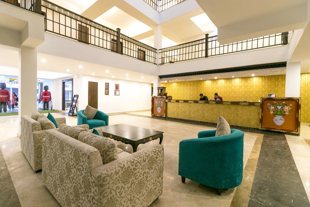 Summit Denzong Hotel & Spa Гангток Экстерьер фото